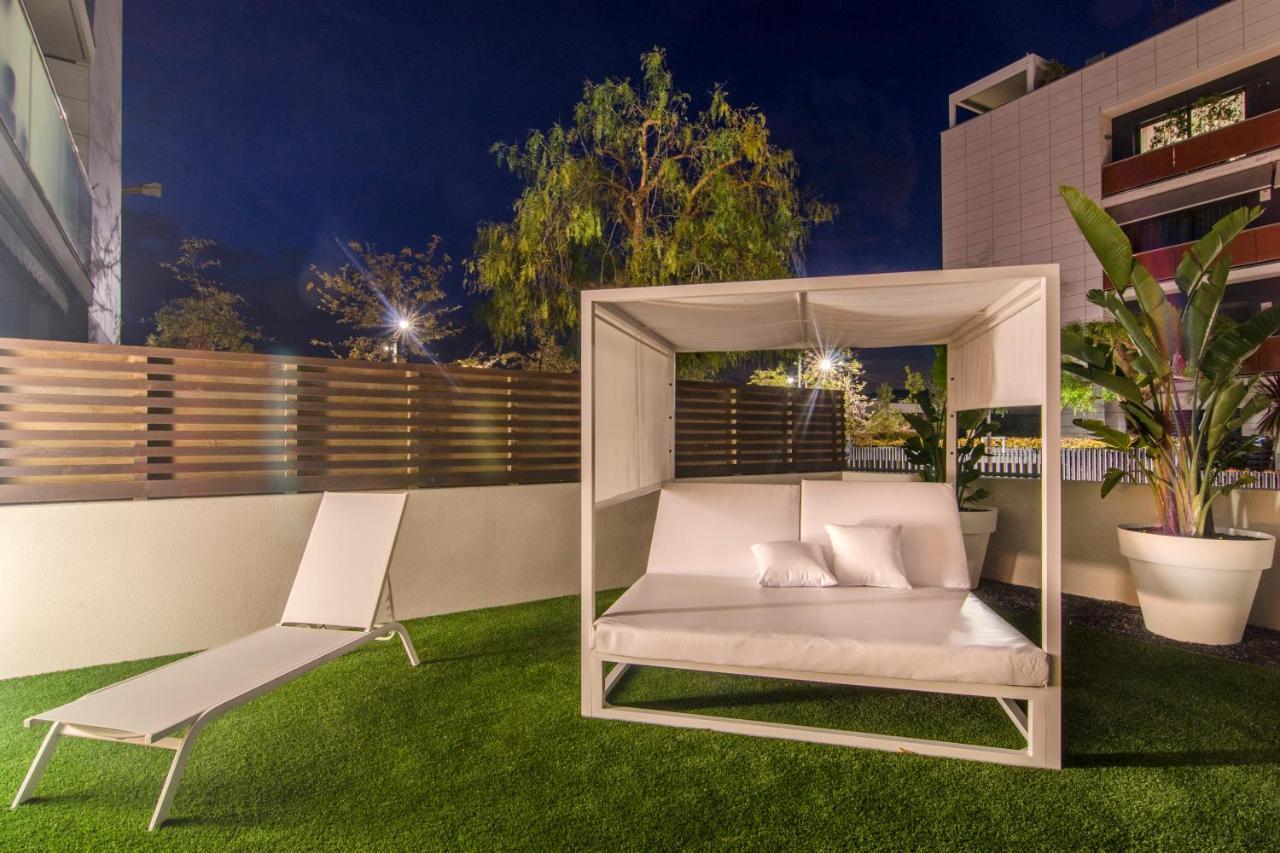 Apartamento Spaces Garden Paradise 3 Bedroom, 3 Bathroom, Huge Private Garden-terrace, Pool- Sleeps Up To 8 *