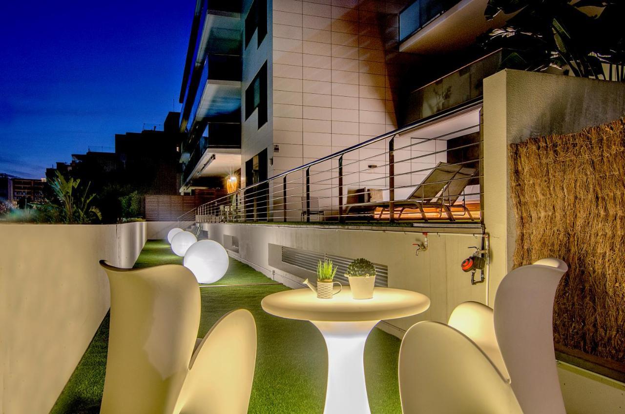 Spaces Garden Paradise 3 Bedroom, 3 Bathroom, Huge Private Garden-terrace, Pool- Sleeps Up To 8 Apartamento *