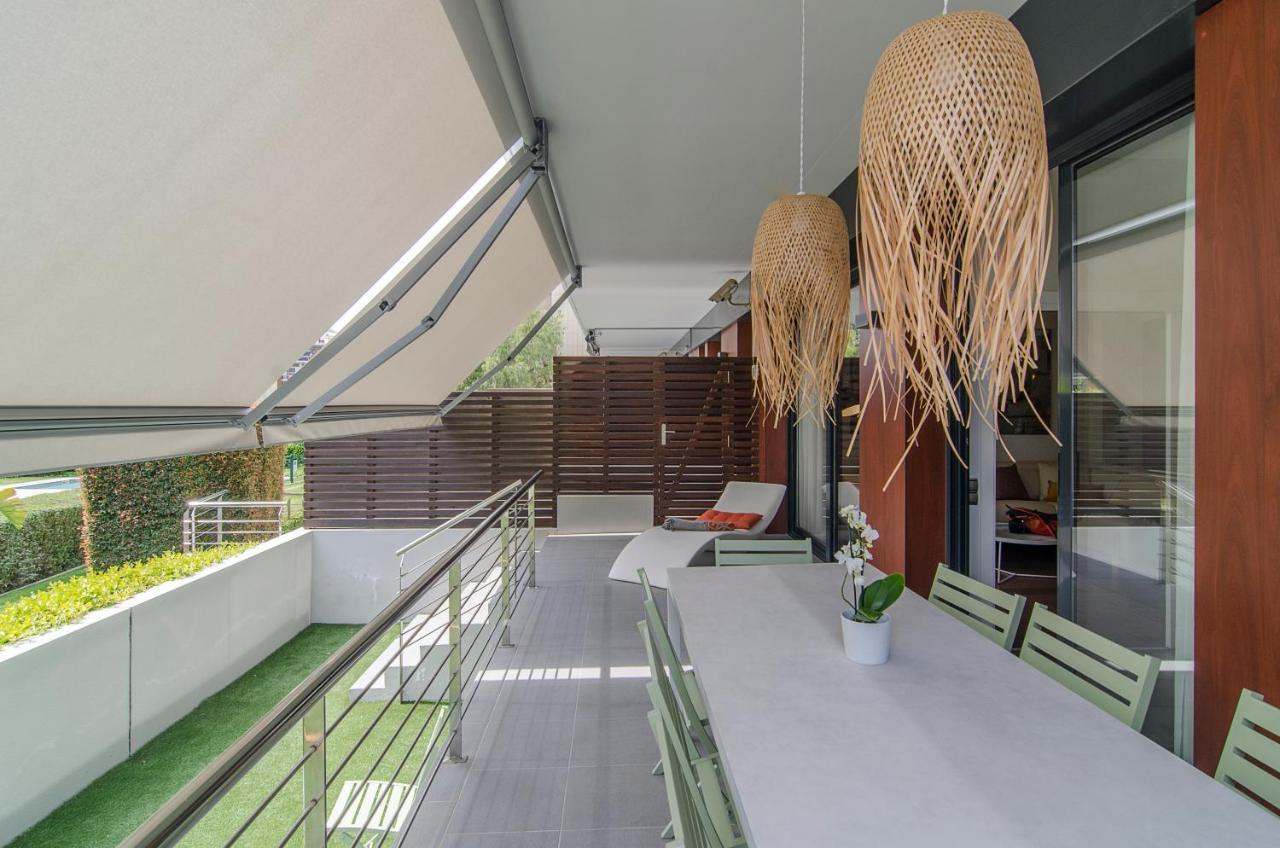 Apartamento Spaces Garden Paradise 3 Bedroom, 3 Bathroom, Huge Private Garden-terrace, Pool- Sleeps Up To 8 Sitges