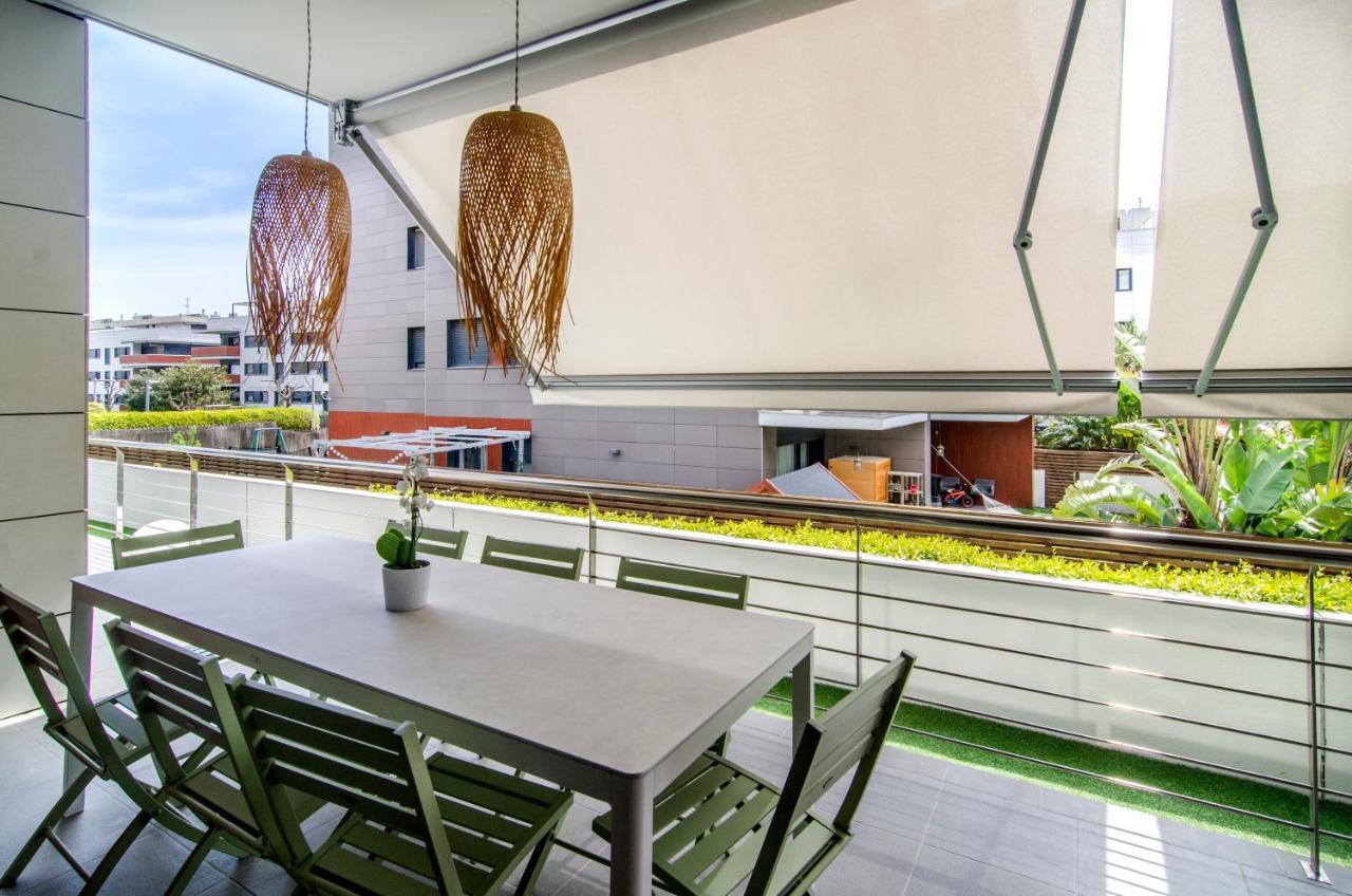 Apartamento Spaces Garden Paradise 3 Bedroom, 3 Bathroom, Huge Private Garden-terrace, Pool- Sleeps Up To 8 Sitges