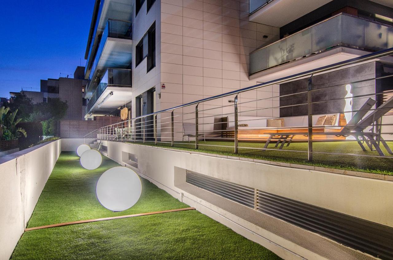 Appartement Spaces Garden Paradise 3 Bedroom, 3 Bathroom, Huge Private Garden-terrace, Pool- Sleeps Up To 8
